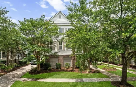 1226 Smythe St, Charleston, SC 29492
