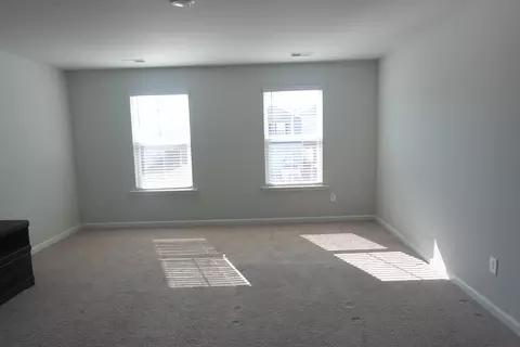 Living - 436 Cedarview Rd, Summerville, SC 29486 photo 4 of 4