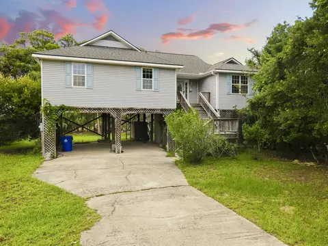 514 W W Bch, Folly Beach, SC 29439
