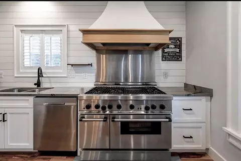 Kitchen - 230 Winchime Ct, Moncks Corner, SC 29461 photo 2 of 5