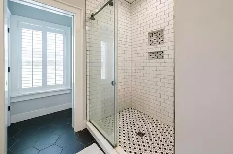 Bath - 230 Winchime Ct, Moncks Corner, SC 29461 photo 3 of 9