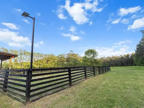 Exterior - 230 Winchime Ct, Moncks Corner, SC 29461 photo 6 of 17