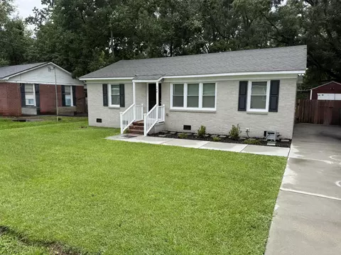 309 Clarine Dr, Goose Creek, SC 29445