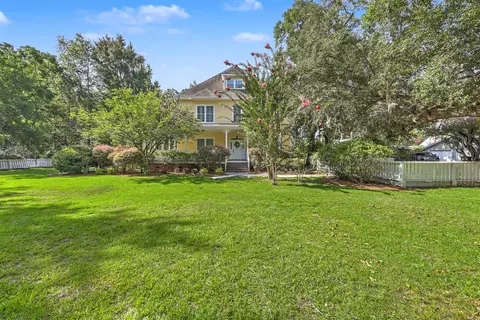 539 Central Ave, Summerville, SC 29483