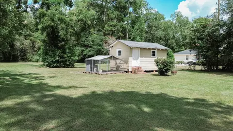 Exterior - 476 N Railroad Ave, Brunson, SC 29911 photo 1 of 2