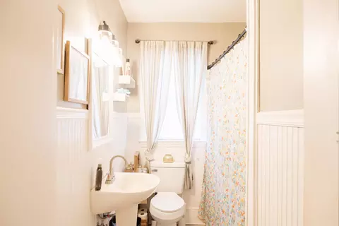 Bath - 476 N Railroad Ave, Brunson, SC 29911 photo 1 of 2