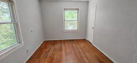 Bedroom - 306 E Hampton St, Elloree, SC 29047 photo 1 of 5
