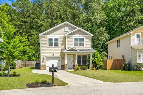 Exterior - 243 Oglethorpe Cir, Moncks Corner, SC 29461 photo 3 of 8