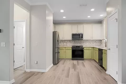 Kitchen - 243 Oglethorpe Cir, Moncks Corner, SC 29461 photo 1 of 4