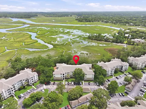 700 Daniel Ellis Dr #8207, Charleston, SC 29412
