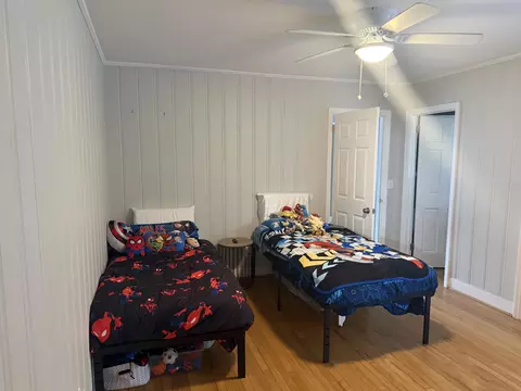 Bedroom - 605 W Pulaski Dr, Hampton, SC 29924 photo 6 of 11