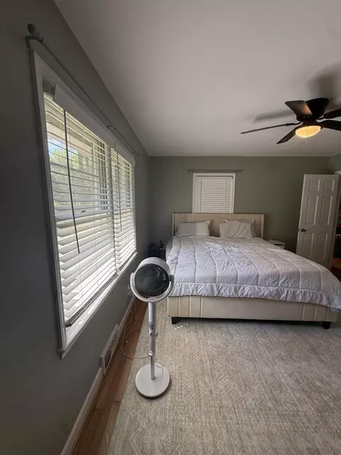Bedroom - 605 W Pulaski Dr, Hampton, SC 29924 photo 8 of 11