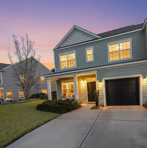 2490 Stadium Dr, North Charleston, SC 29406