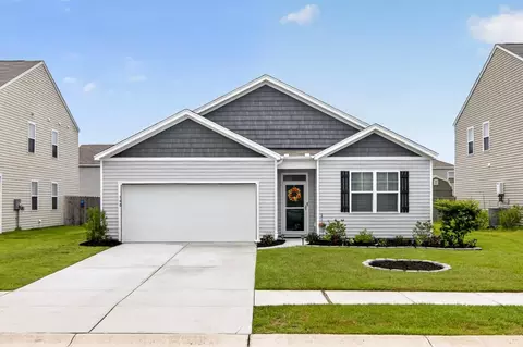 160 Lagoona Dr, Summerville, SC 29483
