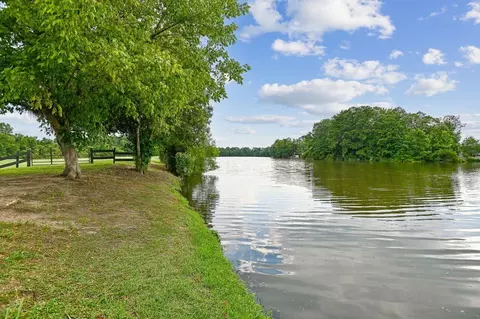 View/Area - 243 Emerald Isle Dr, Moncks Corner, SC 29461 photo 3 of 6