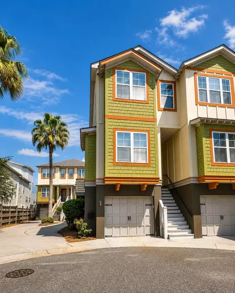 204 Michigan UNIT C1, Folly Beach, SC 29439