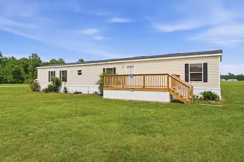 1442 Poplar Hill Dr, Ridgeville, SC 29472
