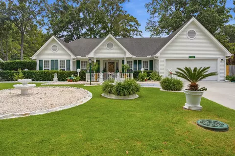 5408 Vernon Pl, Charleston, SC 29418