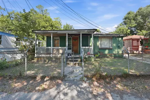 2631 Henry St, North Charleston, SC 29405