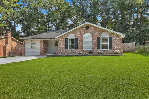 221 Judith Dr, Summerville, SC 29485
