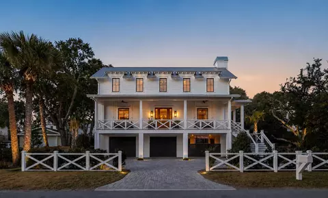 1508 Poe Ave, Sullivans Island, SC 29482