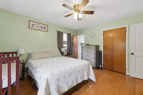 Bedroom - 135 Sandy Dr, Moncks Corner, SC 29461 photo 2 of 4