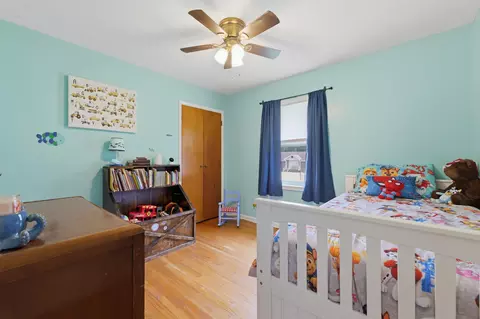 Bedroom - 135 Sandy Dr, Moncks Corner, SC 29461 photo 3 of 4