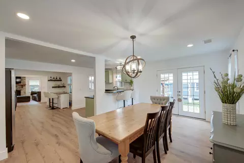 843 Trent St, Charleston, SC 29414