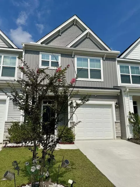 406 Duskywing Dr, Goose Creek, SC 29445
