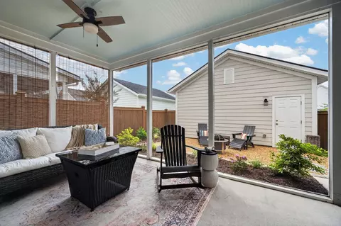 Exterior - 313 Eclipse St, Summerville, SC 29486 photo 3 of 9