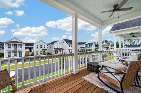 Exterior - 313 Eclipse St, Summerville, SC 29486 photo 8 of 9