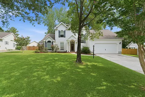108 Millburgh Ln, Goose Creek, SC 29445