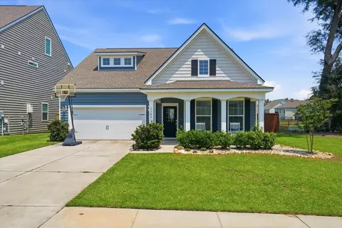 1106 Mossy Rock Dr, Summerville, SC 29485