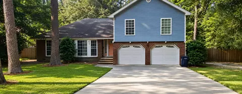 211 Partridge Cir, Summerville, SC 29485