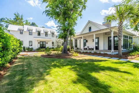 321 Bayley Rd, Daniel Island, SC 29492