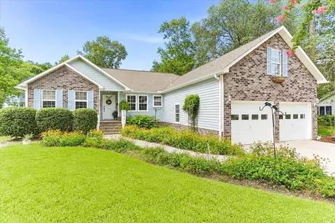 1012 Crooked Stick Ct, Summerville, SC 29483