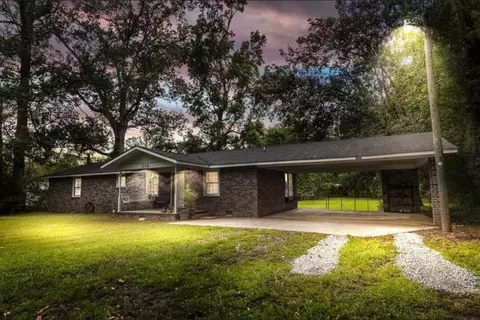 202 Muskie Dr, Summerville, SC 29483