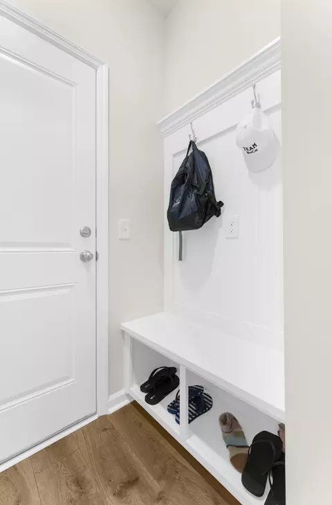 Entry Way - 153 Winding Grove Ln, Moncks Corner, SC 29461 photo 5 of 11