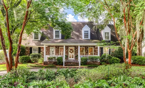 975 Harbortowne Rd, Charleston, SC 29412