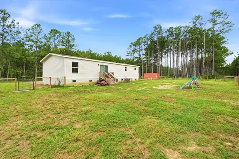 154 Beejay Ln, Cross, SC 29436 photo 32