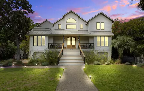 2918 Middle St, Sullivans Island, SC 29482