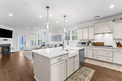 1483 Wando Landing St, Charleston, SC 29492