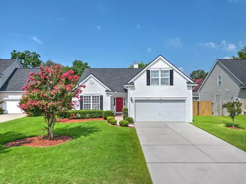 150 Cabrill Dr, Charleston, SC 29414