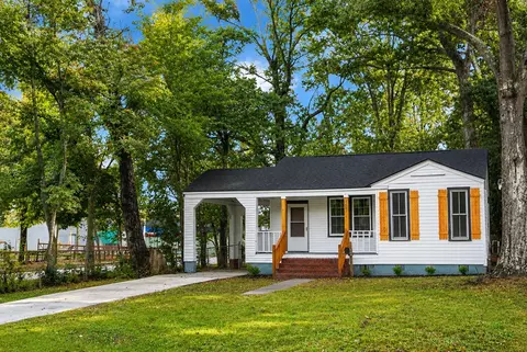 2601 S Allen Dr, North Charleston, SC 29405