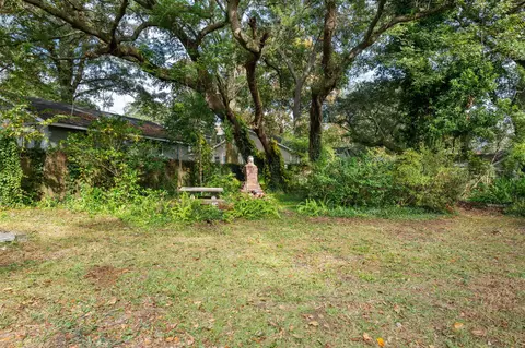 2126 Golfview Dr, Charleston, SC 29412