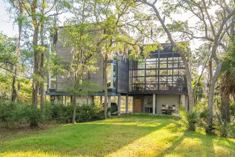 7965 Russell Creek Dr, Edisto Island, SC 29438
