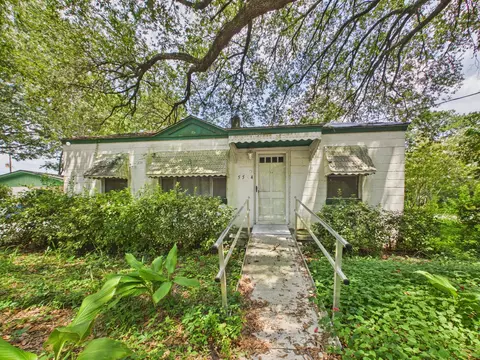 5504 Dobson St, North Charleston, SC 29406