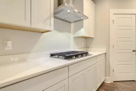 Kitchen - 100 Creek Pointe Dr, Moncks Corner, SC 29461 photo 3 of 3