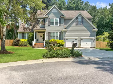3020 Trotters Club Way, Summerville, SC 29483
