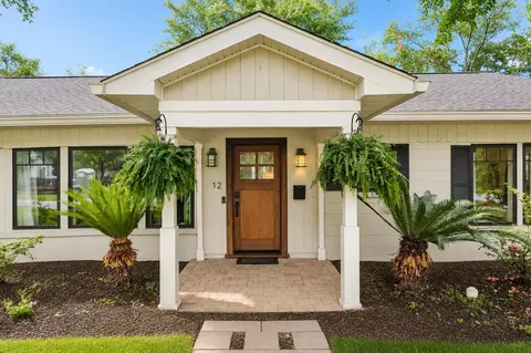 12 Stratford Rd, Charleston, SC 29407